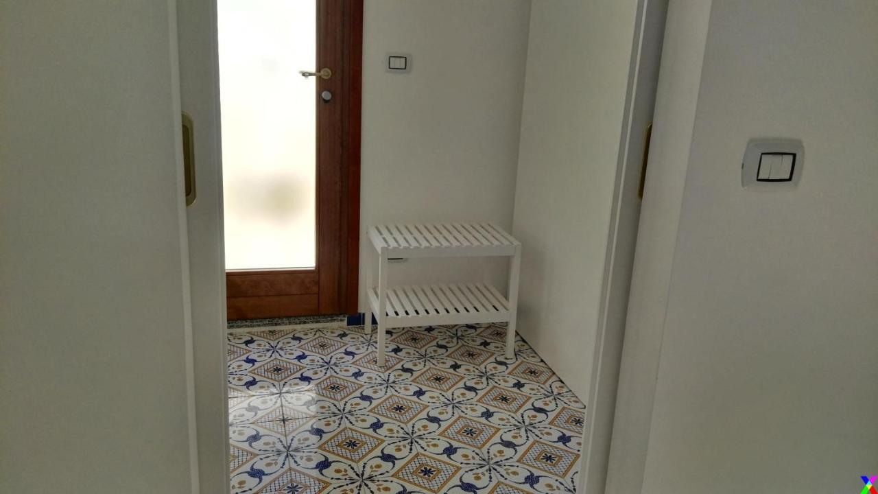 Villa Mary - Apartments Trani Exterior photo